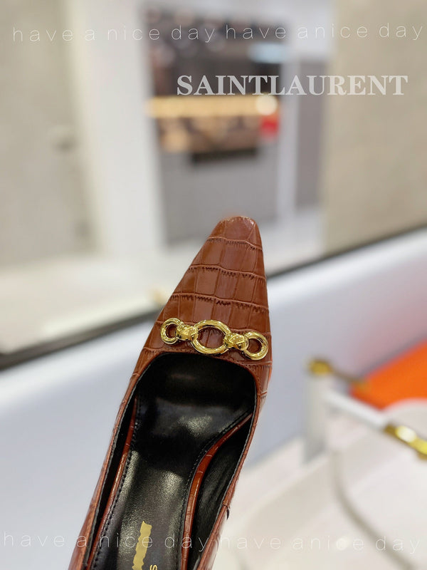 SL SILVANA CROCODILE MOTIF CHAIN PUMPS BROWN CALFSKIN