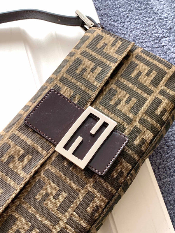 Fend Baguette 27 Shoulder Bag Brown FF Jacquard Fabric Bag Shw