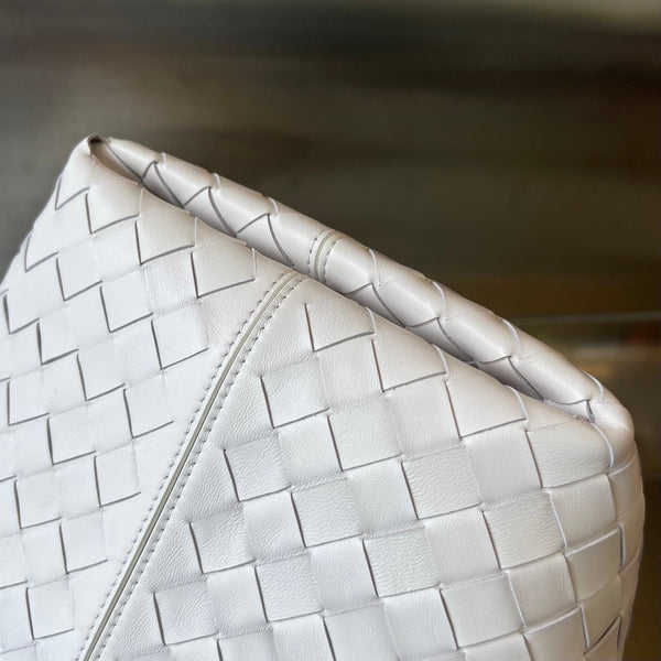 FLIP FLAP 23 BAG IN WHITE LAMBSKIN