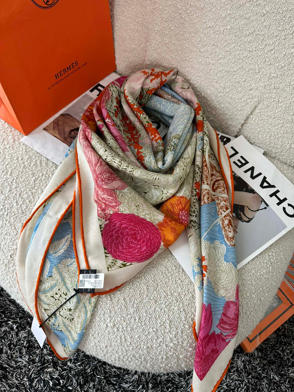 Retourala Nature Hermes Scarf 140 CM Green Gray Colorful Silk