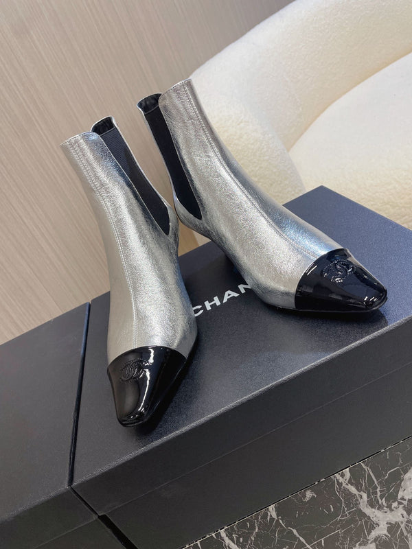 CC 26s Chelsea Boots 5cm Silver Black Leather Patent 108818