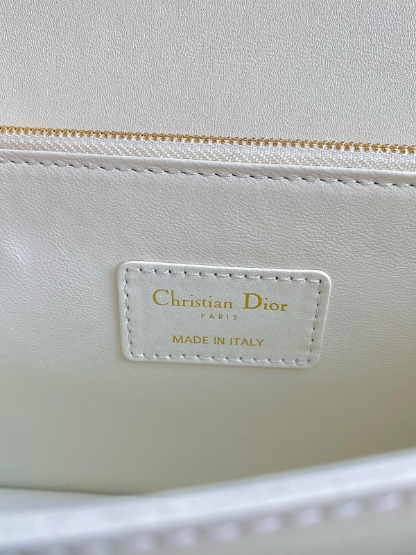 MISS LADY 24 LARGE BAG IN WHITE LAMBSKIN
