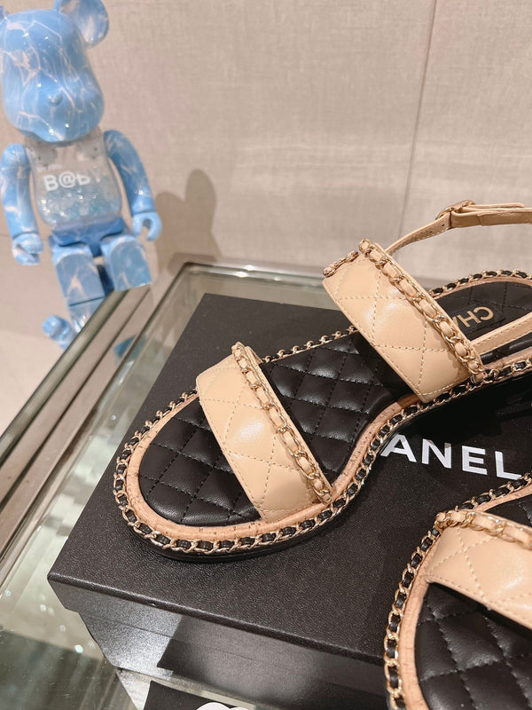 slingbacks sandal 30 beige black quilted lambskin