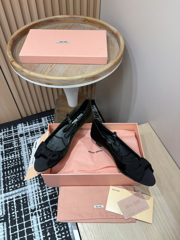 Miu Mary Jane Dark Green And Black Velvet