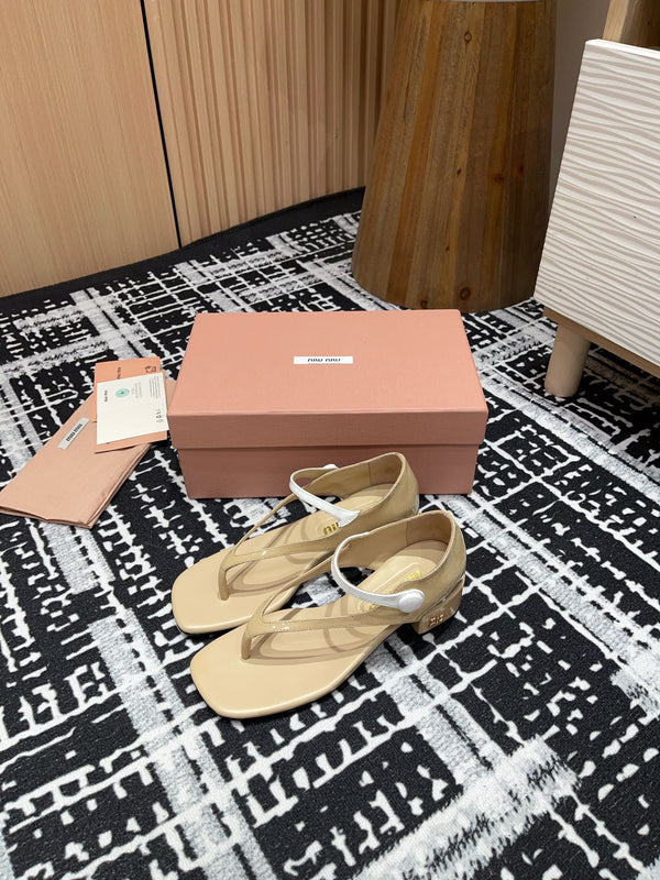 Miu High Thong Sandals With White Strap In Beige Glossy Lambskin