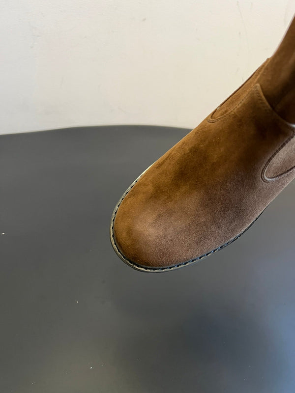 The Row 2025 Boot Brown Suede 561645