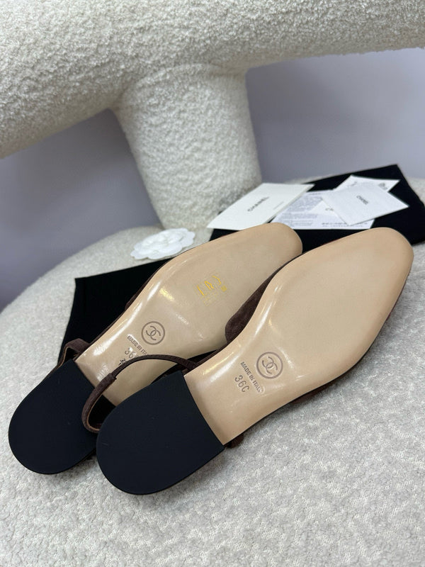 CC 25A Slingback Flat Chocolate Dark Red Suede