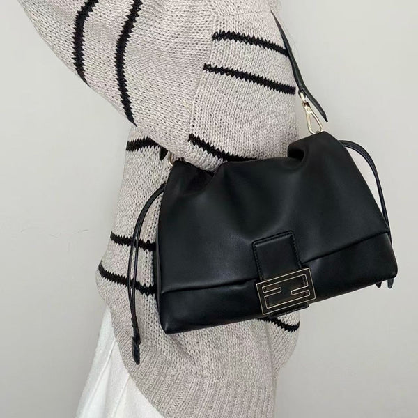 FF Mamma Baguette Drawstring Shoulder Bag Black Nappa Leather