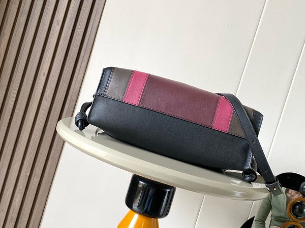 Loewe Flamenco Clutch Medium 30 Black Burgundy Nappa Lambskin