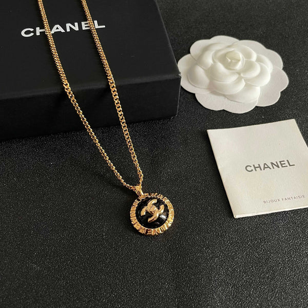 CC Round Stud Necklaces Enamel 65966