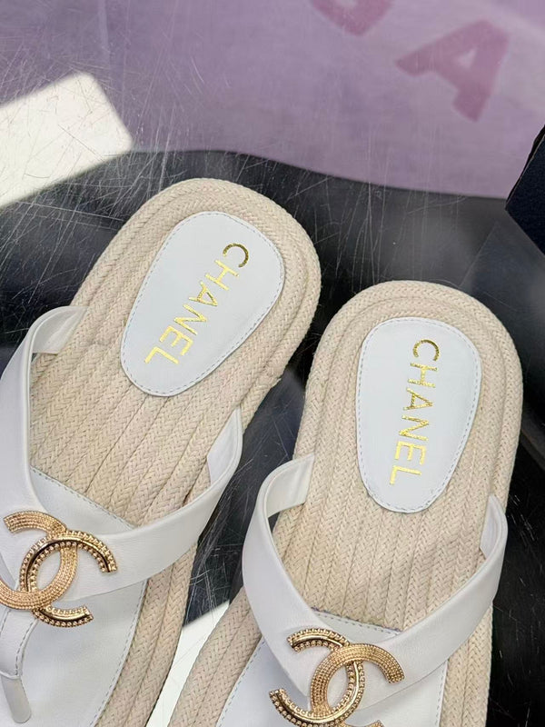 CC 2026 Thong Sandals White Sheepskin