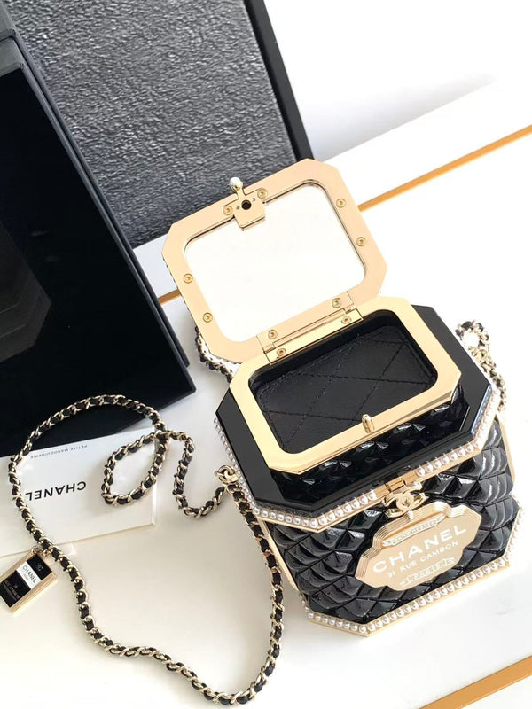 CC Tea Box Minaudière Bag 11cm Back