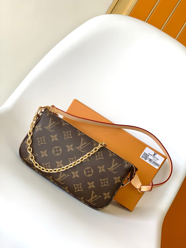 BLLV Pochette Accessoires Monogram Canvas