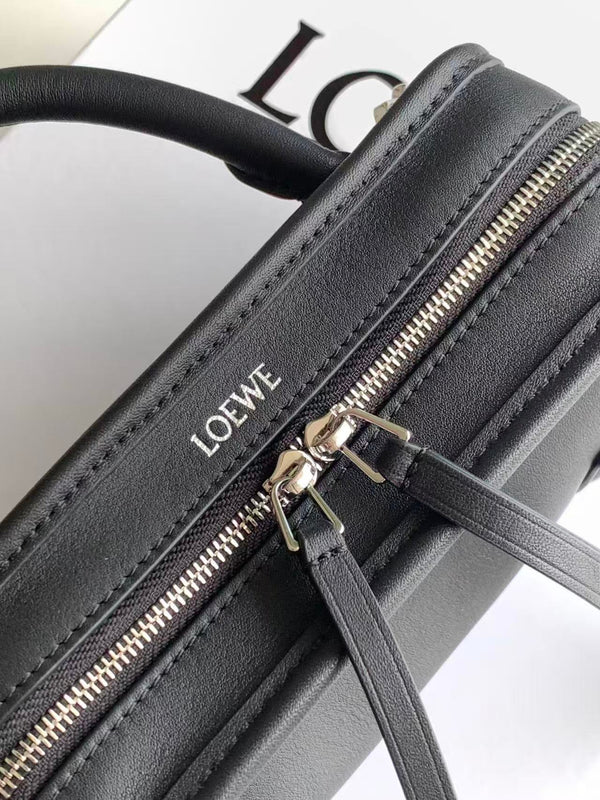 Loew 2026 Amazona 180 Bag 20cm Black Soft Calfskin
