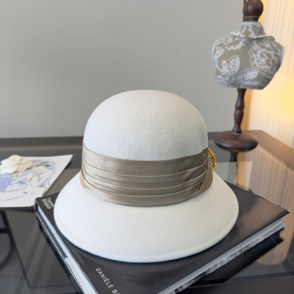 CC Felt Hat With Brooch 477662