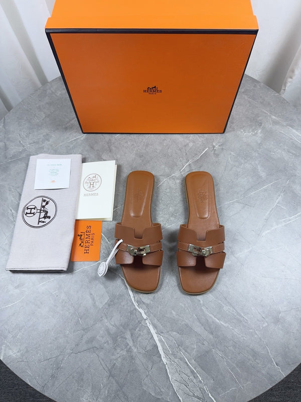 HM Oran Sandal with Kelly Buckle 936539