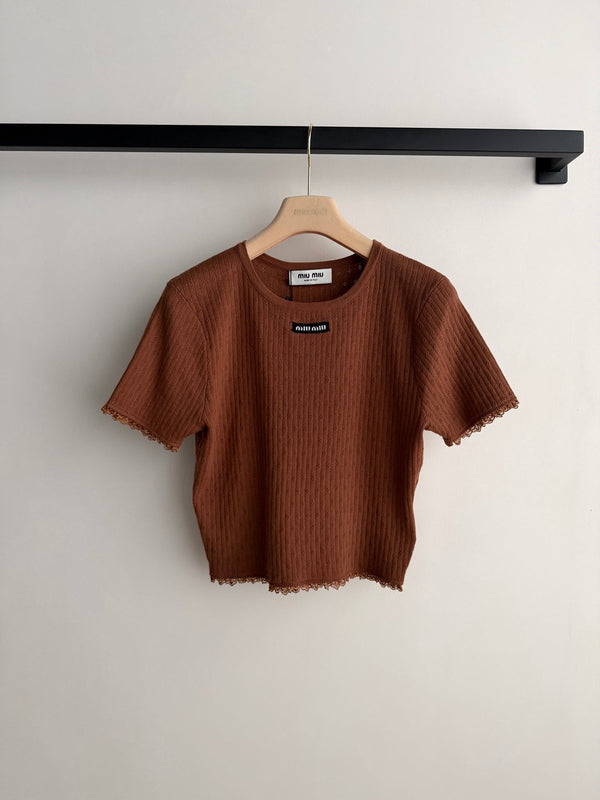 Miu Miu 26SS Lace-Trimmed Round Neck Short-Sleeve Top in Cotton