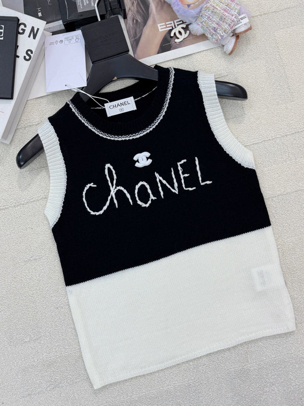 CC 26 Color-Blocked Vest in Tencel 386921