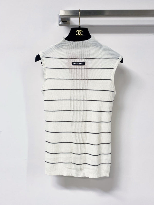 Miu Striped Knitted Sleeveless Top Logo Patch Wool 799790