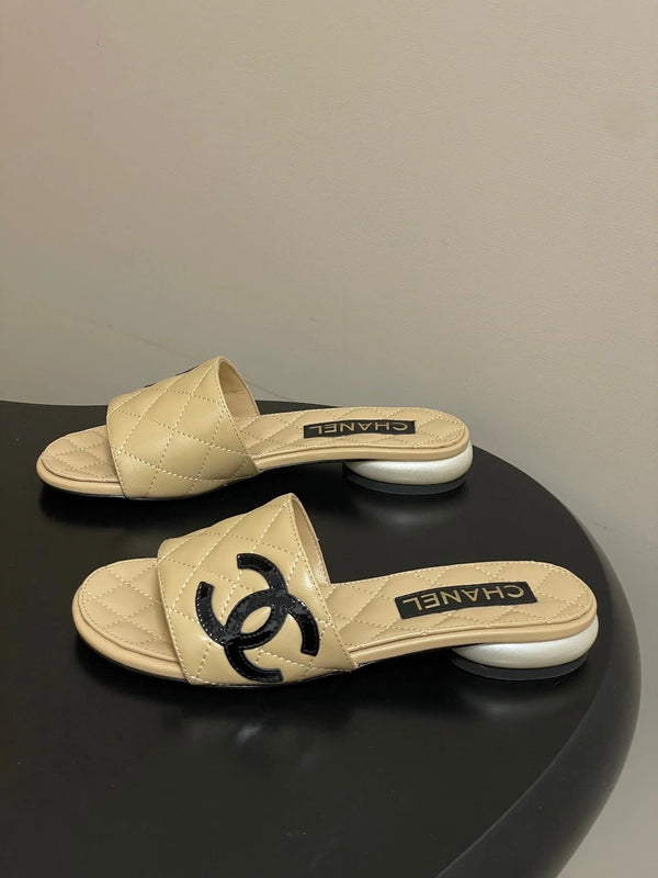 CC 2026 Pearl Flat Sandals Lambskin Double C Logo