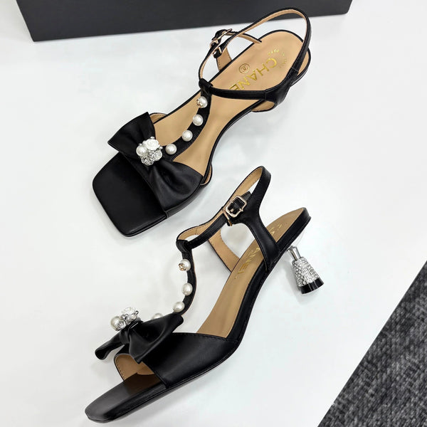 CC 2026 Bow Pearl Sandal Black Sheepskin