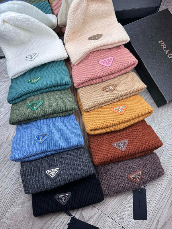 BEANIE HAT IN DOGGER BLUE WOOL 332396