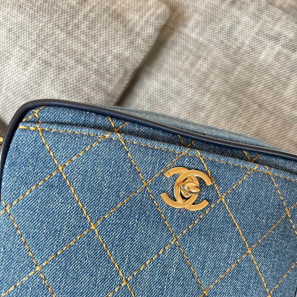 CC 2026 Camera Bag 17.5cm Blue Denim Leather