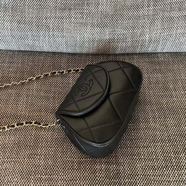CC 2026 Matelasse Coco Mark Bag 22cm Black Lambskin