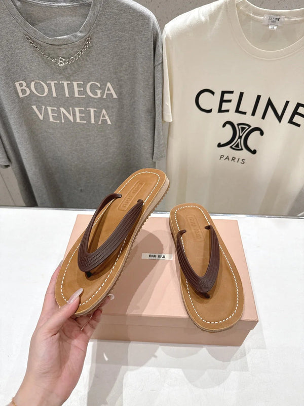 Miumiu 26ss Thong Sandals Suede Cowhide 713100