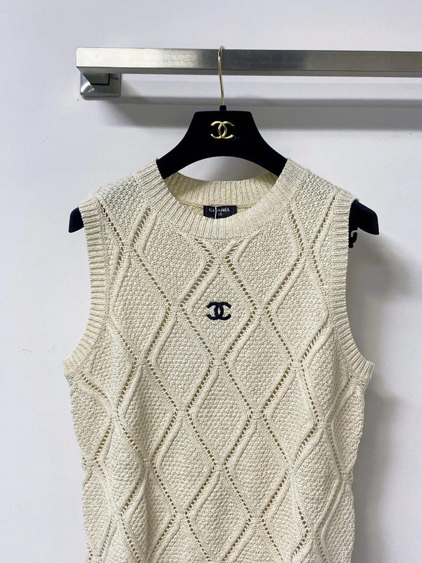 CC 2026 Set Cream Wool 690505