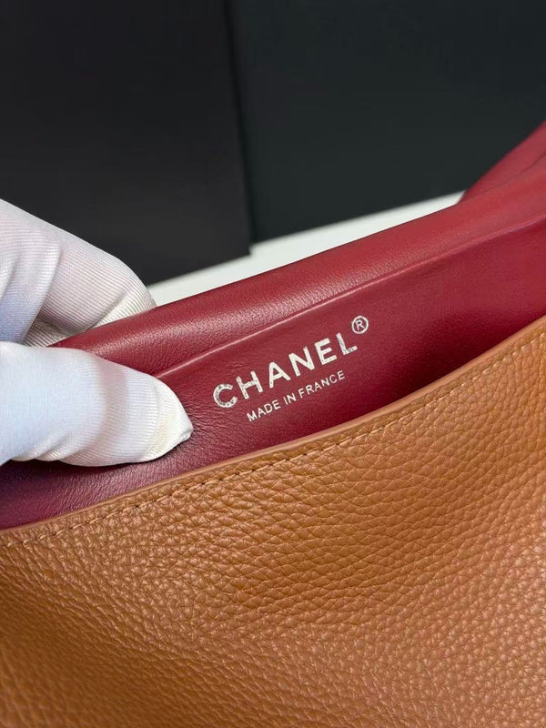 Chanel 2026 Maxi Flap Bag 38.5cm Camel Brown Grained Calfskin