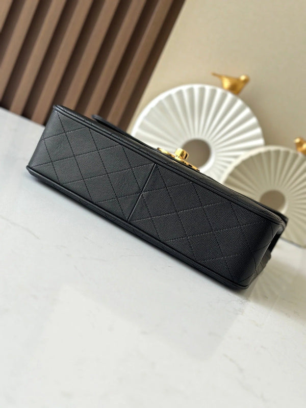 CC 2026 Classic Flap Bag 30cm Lambskin Gold Hardware