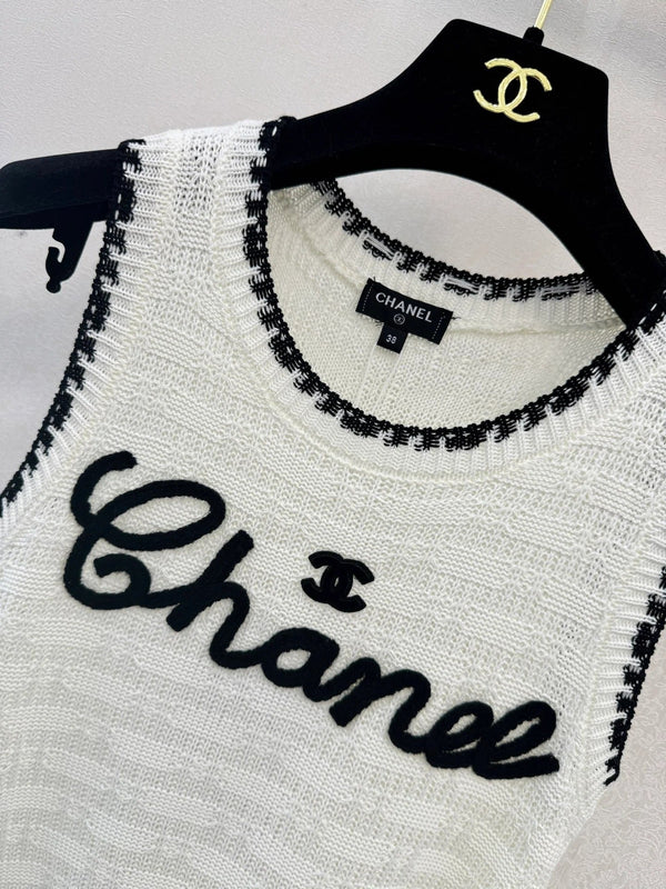 Chanel 2026 Embroidery Logo Vest White Black Wool 364271