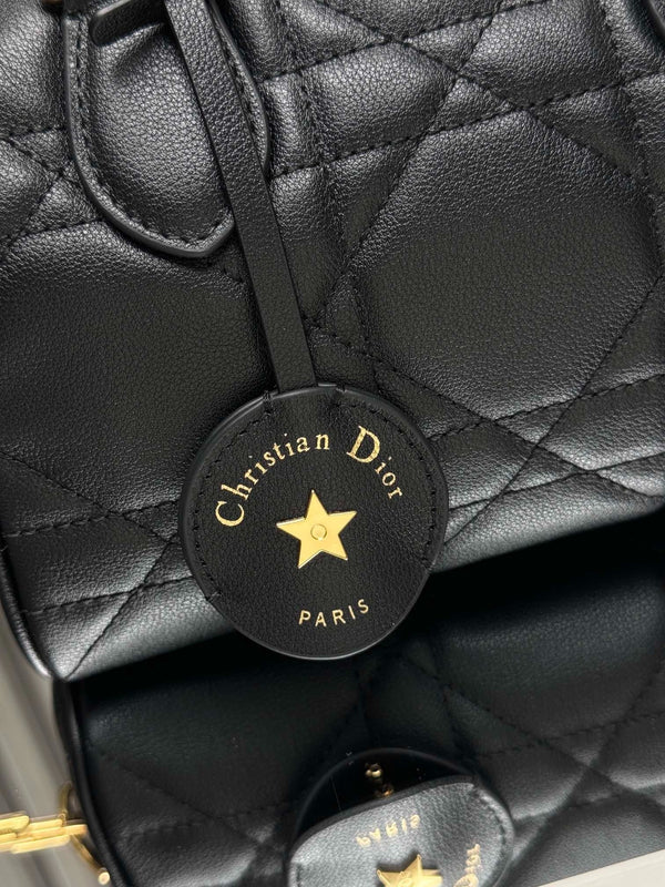 CD 2026 Groove Bag 20cm Calfskin