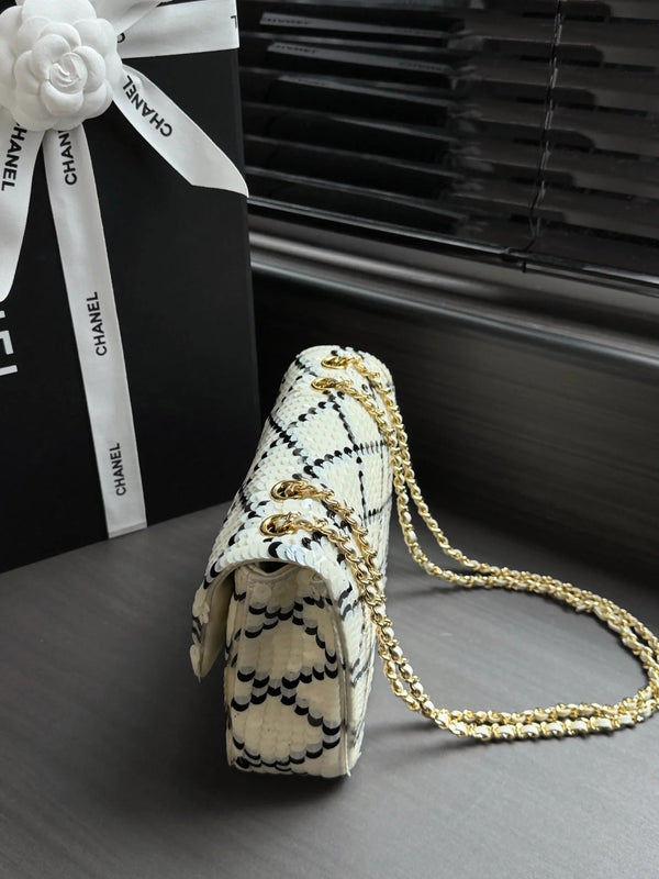 CC 26s Sparkling Sequined Bag 21cm Leather