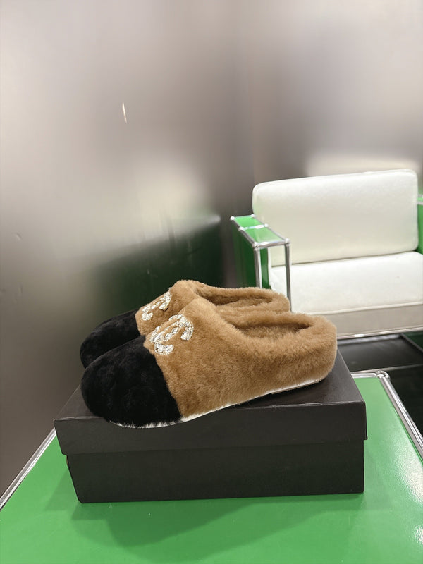 CC 26s Slippers Black Khaki Fur 999412