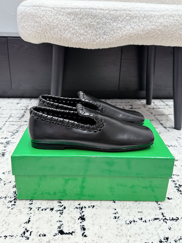 BV Sabato Loafers Flat Black Glossy Leather 769999