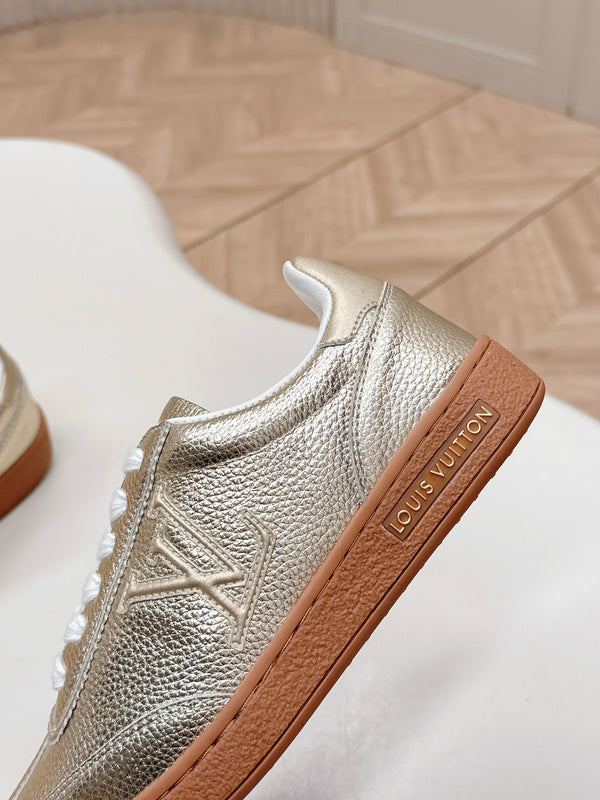 LV 2026 Frontrow Sneaker Golden Cowhide 595446