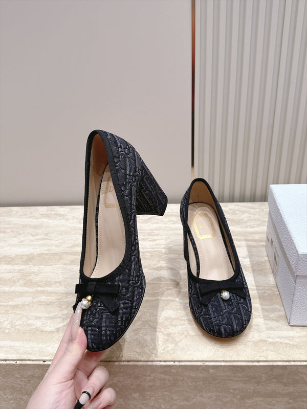 CD 26s Block Heel Pumps 7cm Black Oblique Canvas 121658