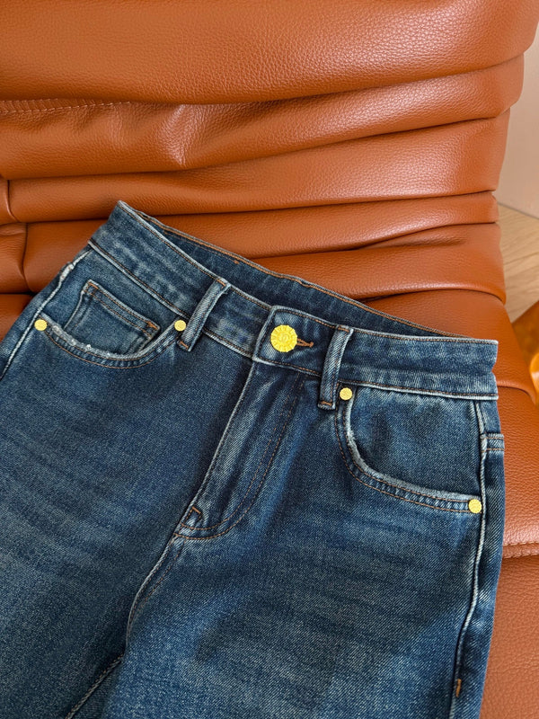 CC 26s Flattering Flared Jeans Stretch Fabric 420859