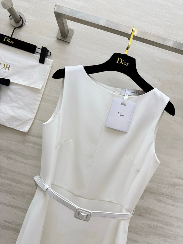 CD 26s Mid-Length Flared Dress Belt White Wool and Silk Shantung 414141