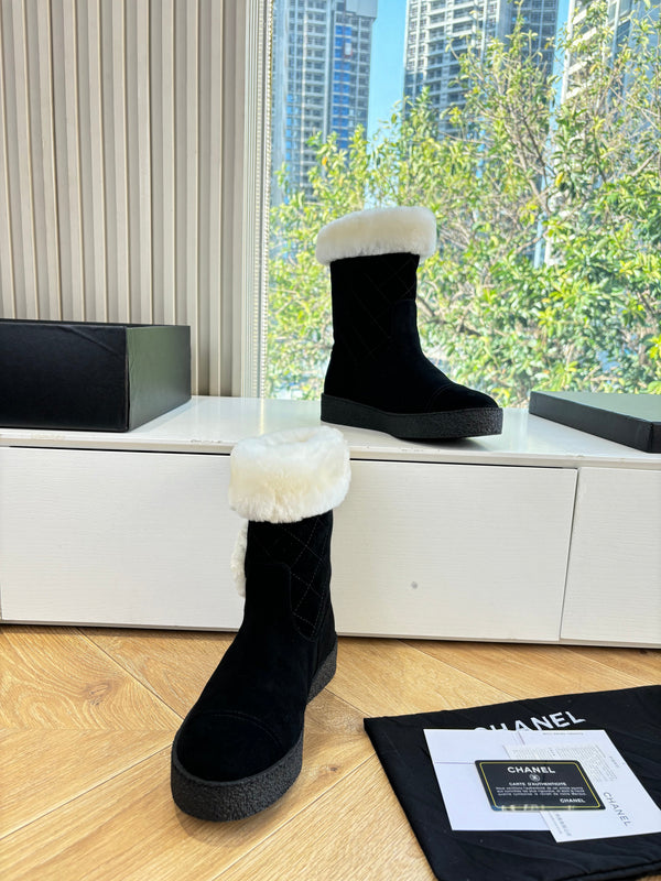 CC 2025 Short Snow Boot Black White Suede Wool 548926