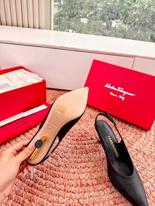 Ferragamo Salvatore Slingback Black Sheepskin 760455