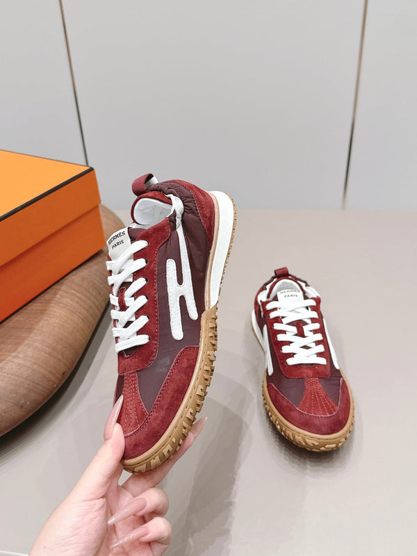 HM 26s Bouncing Sneakers Brown Burgundy Nylon Suede