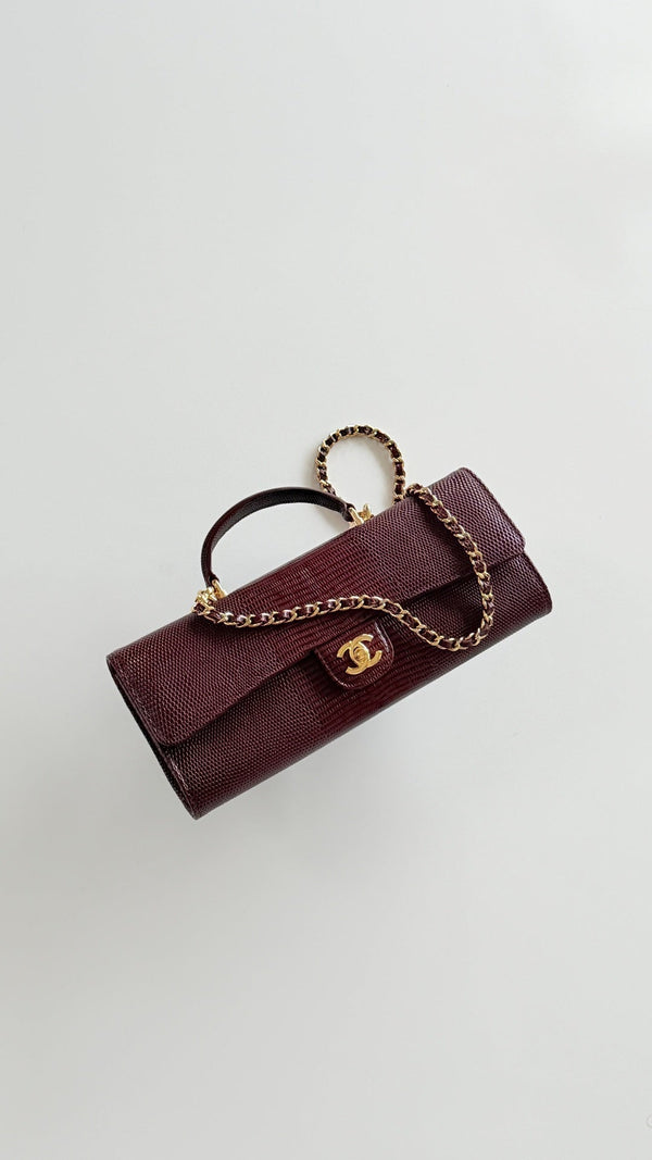 CC Métiers d’art 2026 Clutch With Chain Dark Burgundy Lizard Embossed Calfskin