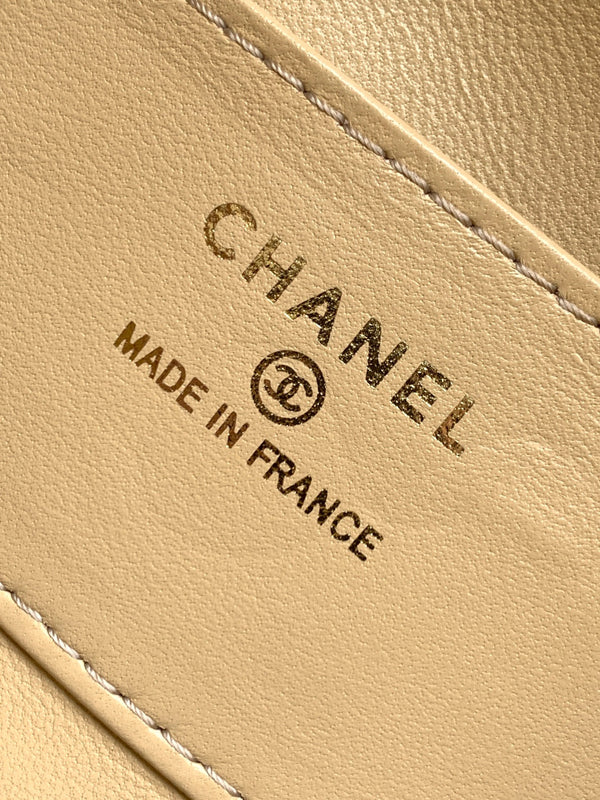 CC 25A Shoulder Bag 18.5cm Brown Black Suede