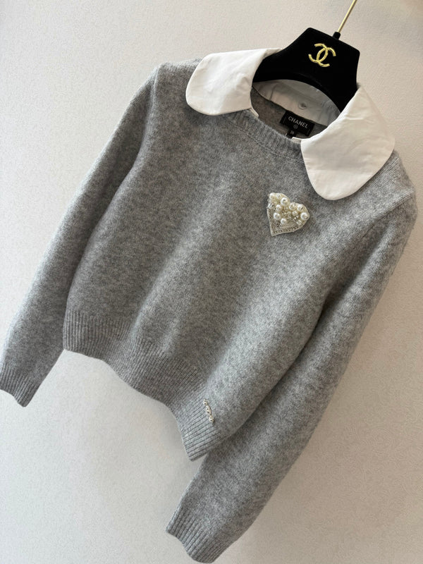 CC 26s Sweater Heart-Brooch Contrast-Collar Grey 429790