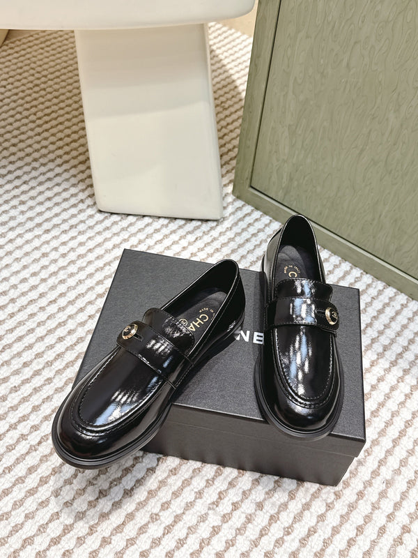 CC 26SS Loafers 3cm Black Patent Leather 653491