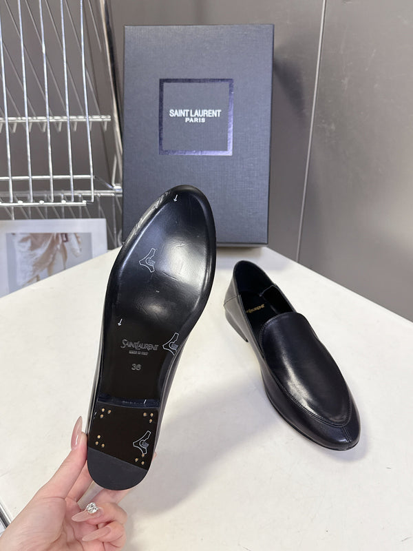 YSL 26s Loafer Black Glossy Leather 635589
