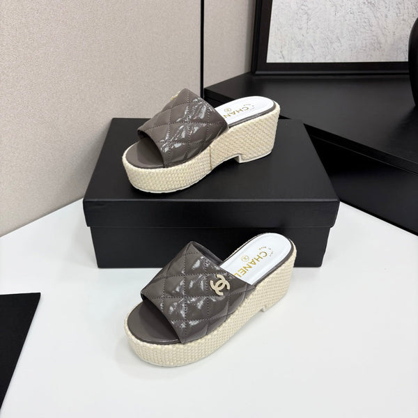 CC 25 Platform Slides Cowhide and Sheepskin 270783